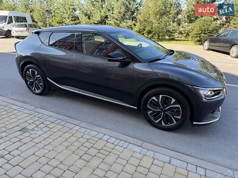 Внедорожник / Кроссовер Kia EV6 2024 в Ровно