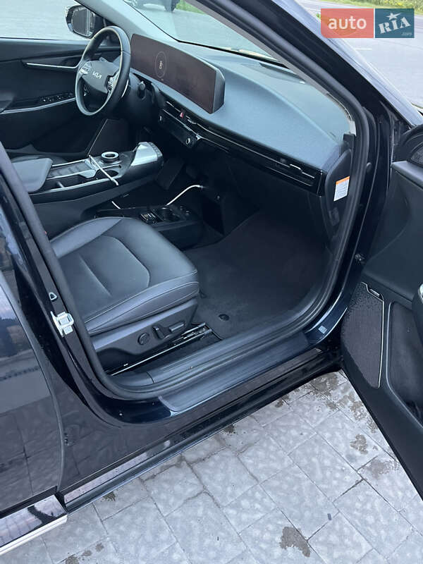 Внедорожник / Кроссовер Kia EV6 2022 в Львове фото 5 Внедорожник / Кроссовер Kia EV6 2022 в Львове