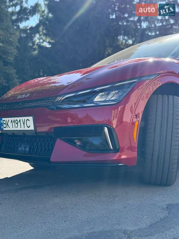 Внедорожник / Кроссовер Kia EV6 2023 в Ровно