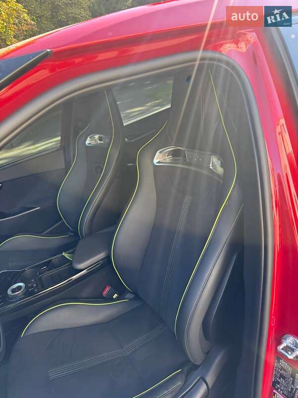 Внедорожник / Кроссовер Kia EV6 2023 в Ровно