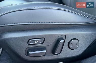 Внедорожник / Кроссовер Kia EV6 2021 в 