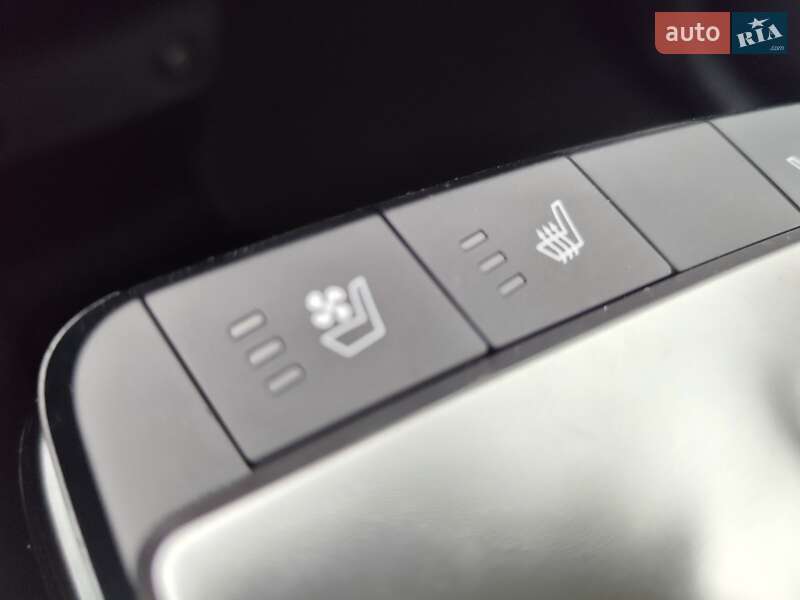 Внедорожник / Кроссовер Kia EV6 2022 в Киеве