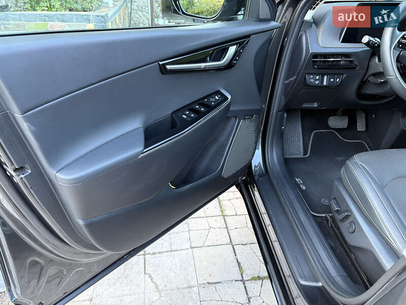 Внедорожник / Кроссовер Kia EV6 2023 в Чернигове