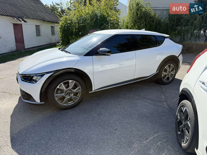 Внедорожник / Кроссовер Kia EV6 2023 в Умани