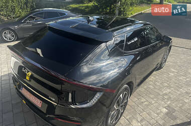 Внедорожник / Кроссовер Kia EV6 2022 в 