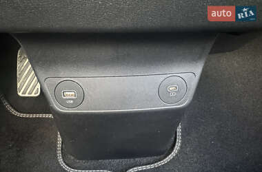 Внедорожник / Кроссовер Kia EV6 2022 в 