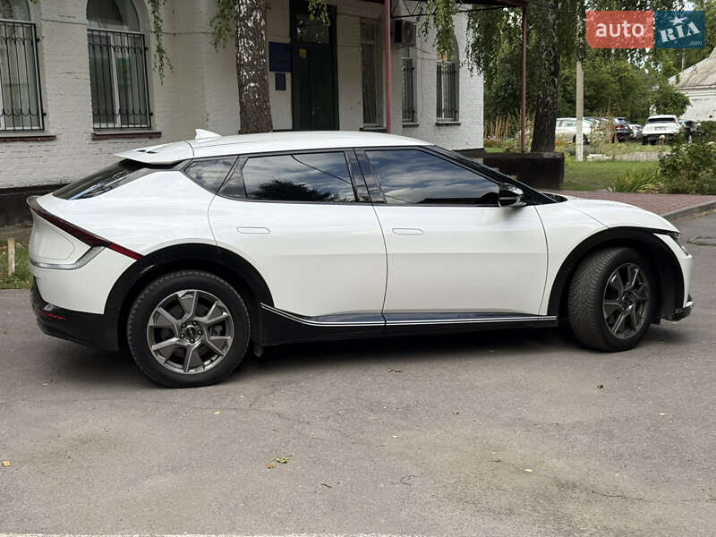 Внедорожник / Кроссовер Kia EV6 2023 в Умани