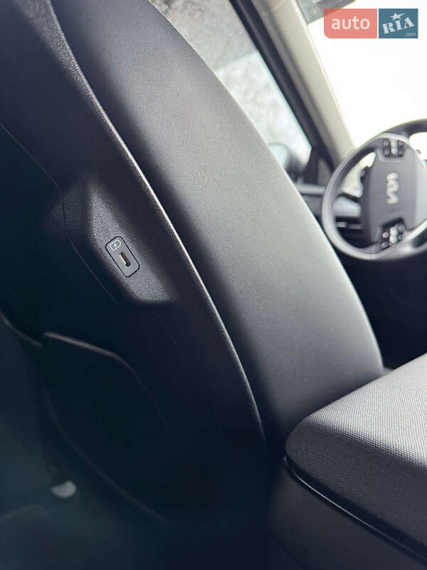 Внедорожник / Кроссовер Kia EV6 2022 в Сумах