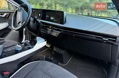 Внедорожник / Кроссовер Kia EV6 2024 в 