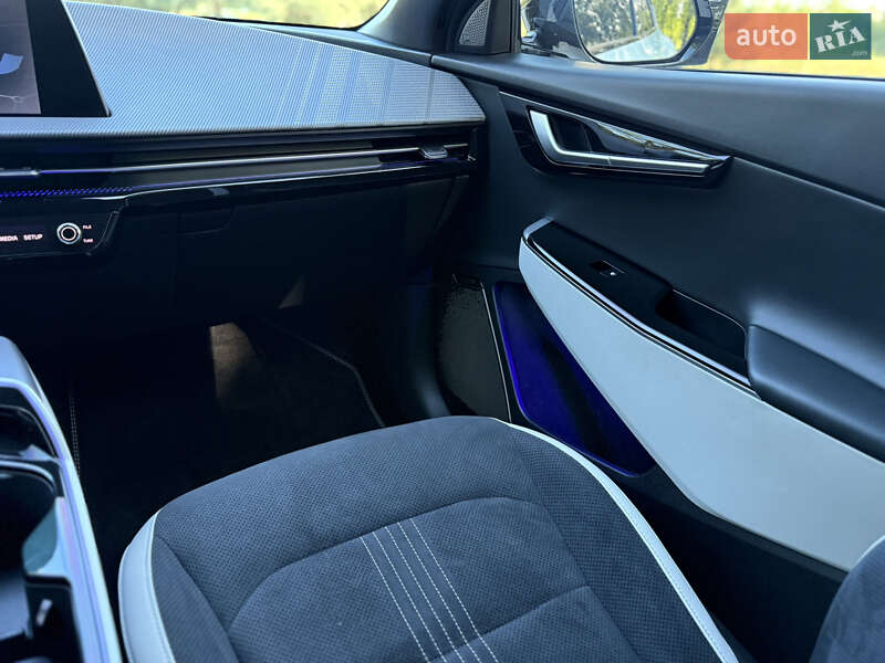 Внедорожник / Кроссовер Kia EV6 2024 в Дрогобыче
