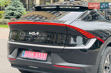 Внедорожник / Кроссовер Kia EV6 2022 в 