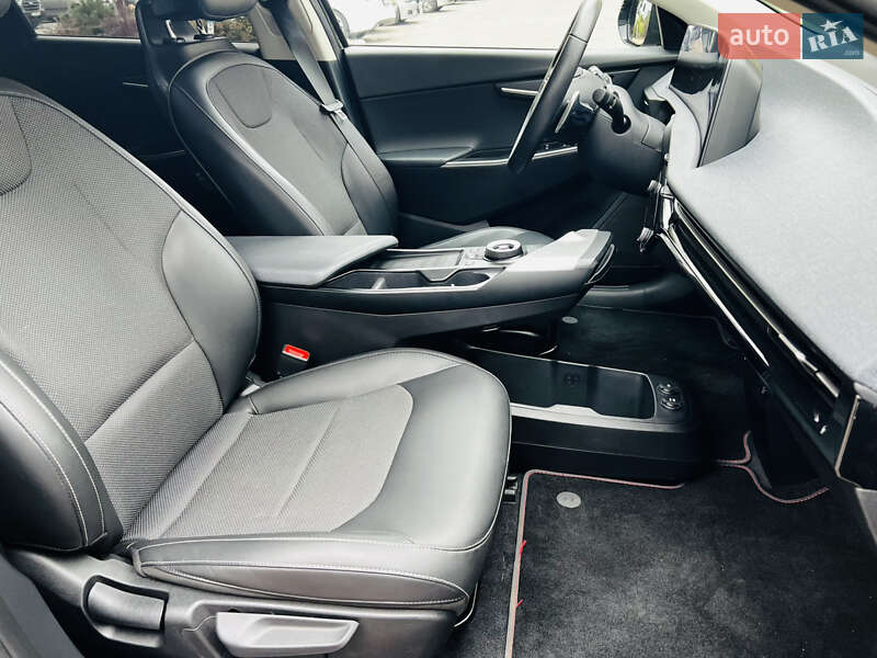 Внедорожник / Кроссовер Kia EV6 2022 в Киеве