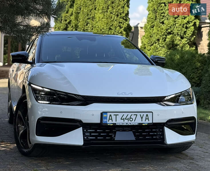 Внедорожник / Кроссовер Kia EV6 2023 в 