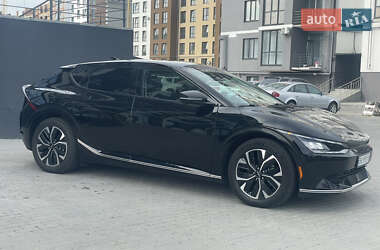 Внедорожник / Кроссовер Kia EV6 2022 в 