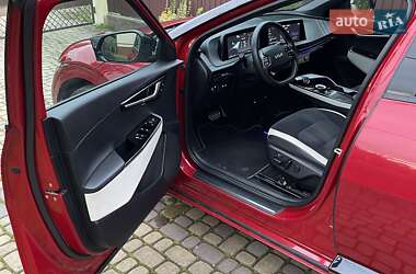 Внедорожник / Кроссовер Kia EV6 2022 в 