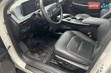 Внедорожник / Кроссовер Kia EV6 2022 в 