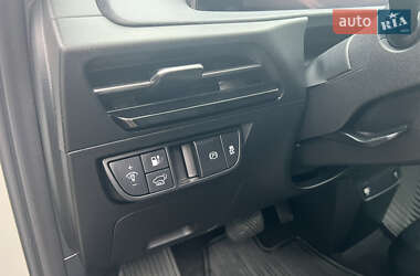 Внедорожник / Кроссовер Kia EV6 2022 в 