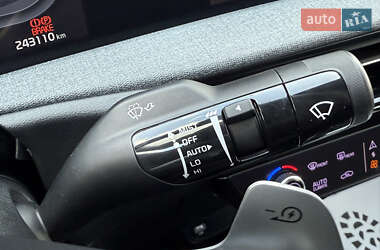 Позашляховик / Кросовер Kia EV6 2023 в  фото 51 Позашляховик / Кросовер Kia EV6 2023 в