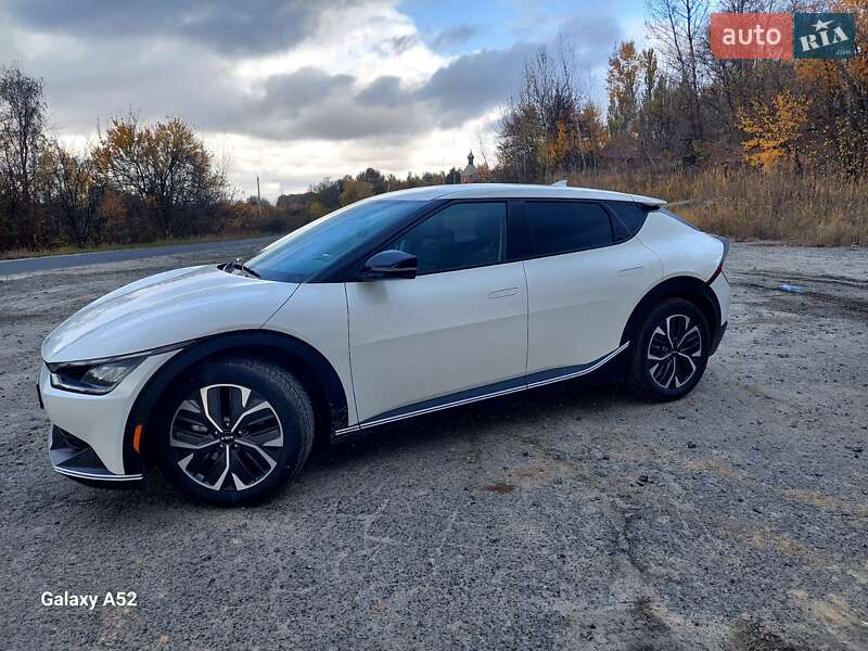 Внедорожник / Кроссовер Kia EV6 2023 в Полтаве