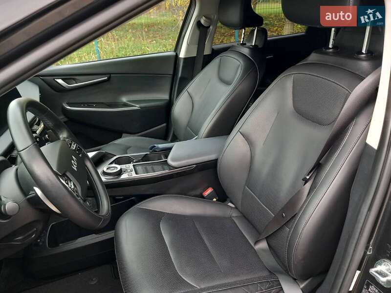 Позашляховик / Кросовер Kia EV6 2022 в Луцьку фото 18 Позашляховик / Кросовер Kia EV6 2022 в Луцьку