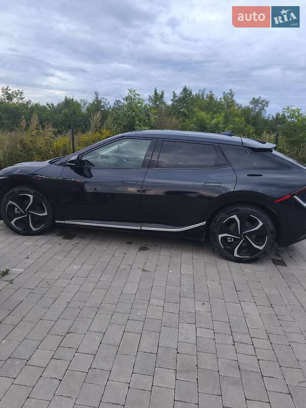 Внедорожник / Кроссовер Kia EV6 2022 в 