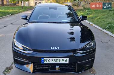 Позашляховик / Кросовер Kia EV6 2023 в  фото 3 Позашляховик / Кросовер Kia EV6 2023 в