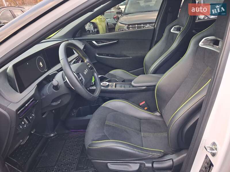 Внедорожник / Кроссовер Kia EV6 2022 в Киеве