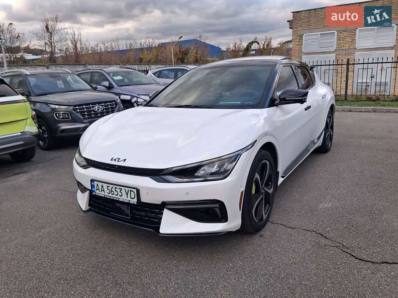 Внедорожник / Кроссовер Kia EV6 2022 в Киеве