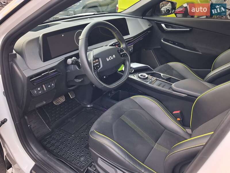Внедорожник / Кроссовер Kia EV6 2022 в Киеве
