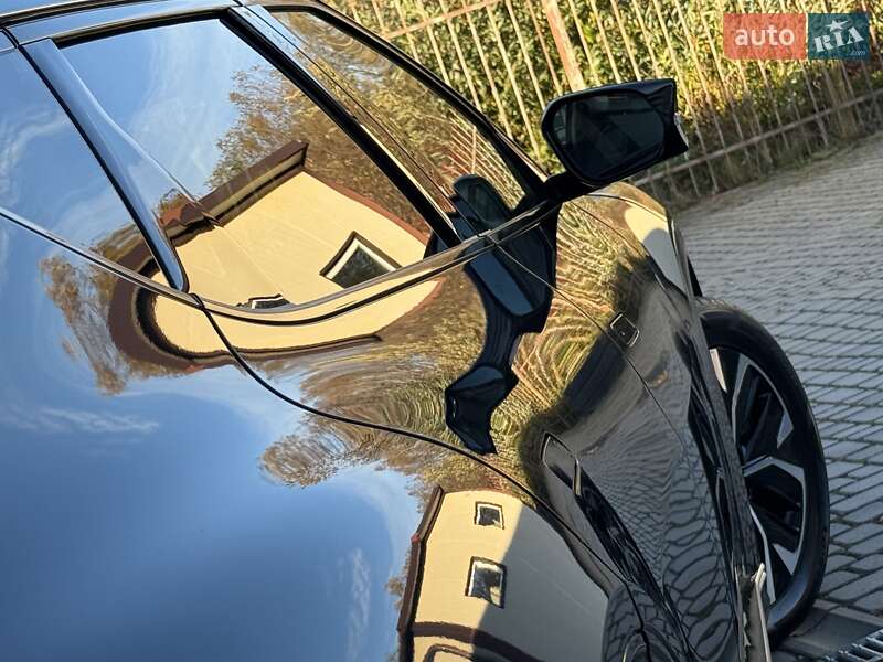 Внедорожник / Кроссовер Kia EV6 2023 в Дрогобыче