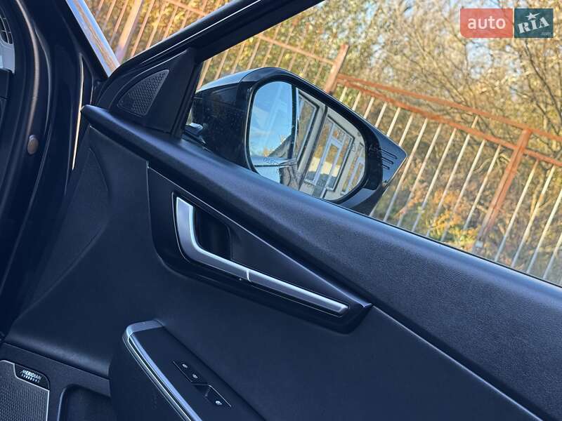 Внедорожник / Кроссовер Kia EV6 2023 в Дрогобыче