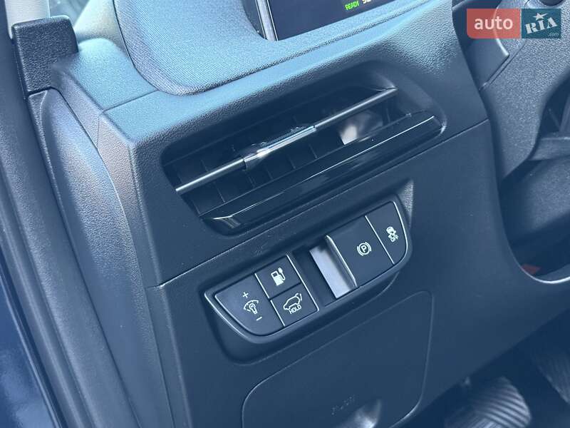 Внедорожник / Кроссовер Kia EV6 2023 в Дрогобыче