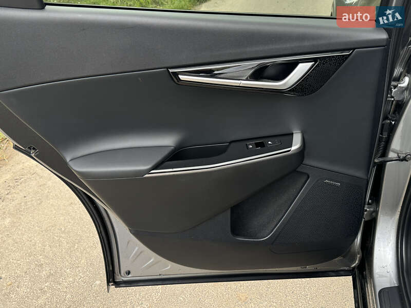 Позашляховик / Кросовер Kia EV6 2021 в Рівному фото 20 Позашляховик / Кросовер Kia EV6 2021 в Рівному