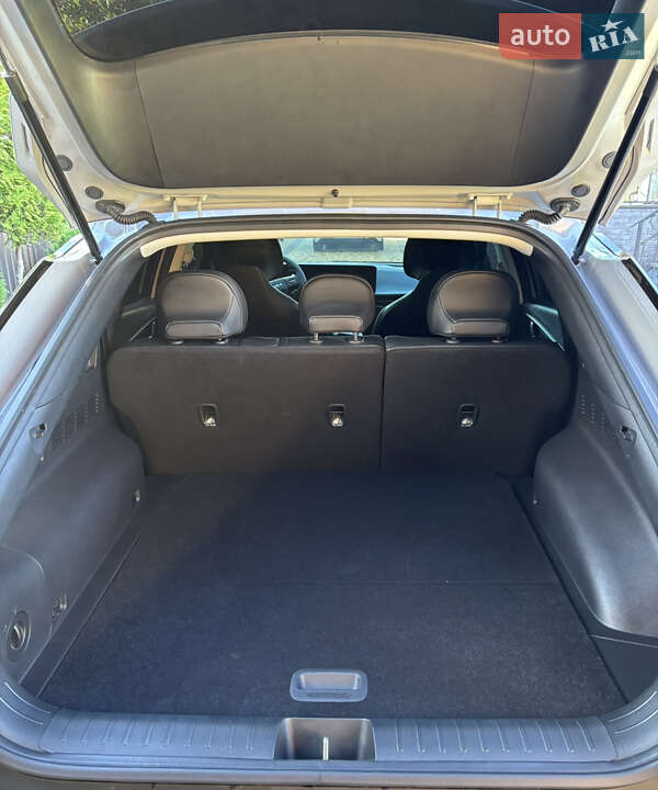 Позашляховик / Кросовер Kia EV6 2025 в Вараші фото 16 Позашляховик / Кросовер Kia EV6 2025 в Вараші