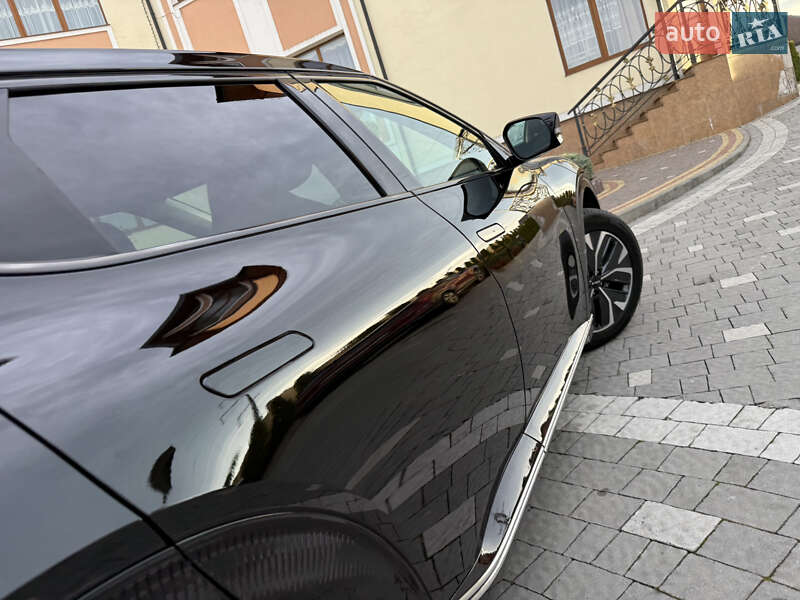 Внедорожник / Кроссовер Kia EV6 2022 в Дрогобыче