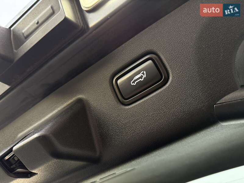 Внедорожник / Кроссовер Kia EV6 2022 в Дрогобыче