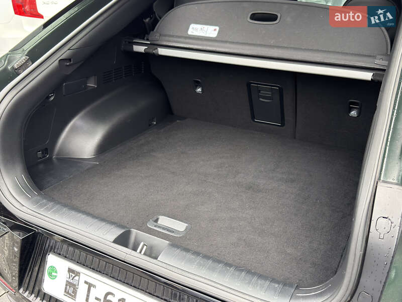 Позашляховик / Кросовер Kia EV6 2023 в Чернівцях