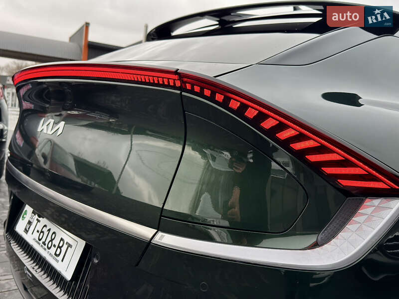 Позашляховик / Кросовер Kia EV6 2023 в Чернівцях