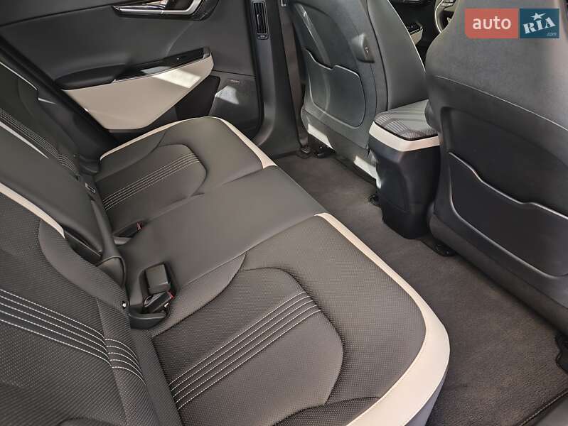 Внедорожник / Кроссовер Kia EV6 2024 в Полтаве фото 11 Внедорожник / Кроссовер Kia EV6 2024 в Полтаве