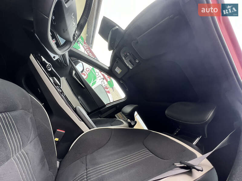 Позашляховик / Кросовер Kia EV6 2024 в Дубні