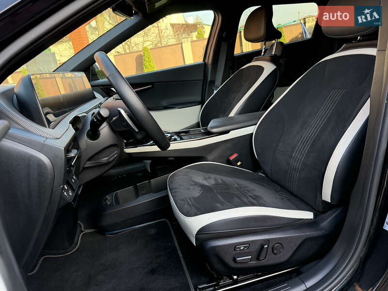 Позашляховик / Кросовер Kia EV6 2023 в Луцьку фото 36 Позашляховик / Кросовер Kia EV6 2023 в Луцьку