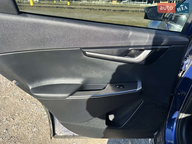 Позашляховик / Кросовер Kia EV6 2024 в Львові