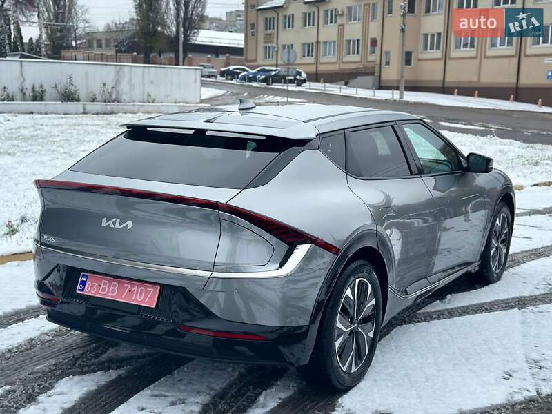 Позашляховик / Кросовер Kia EV6 2024 в Рівному