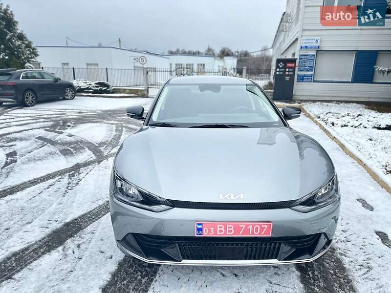 Позашляховик / Кросовер Kia EV6 2024 в Рівному