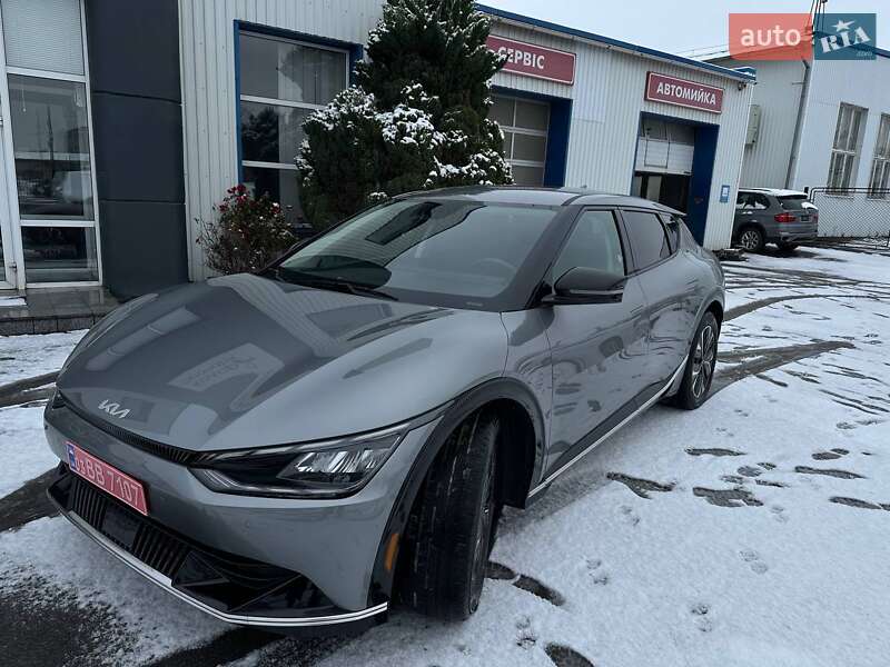 Позашляховик / Кросовер Kia EV6 2024 в Рівному