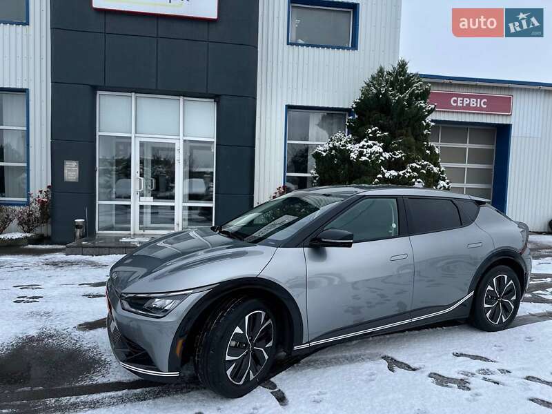 Позашляховик / Кросовер Kia EV6 2024 в Рівному