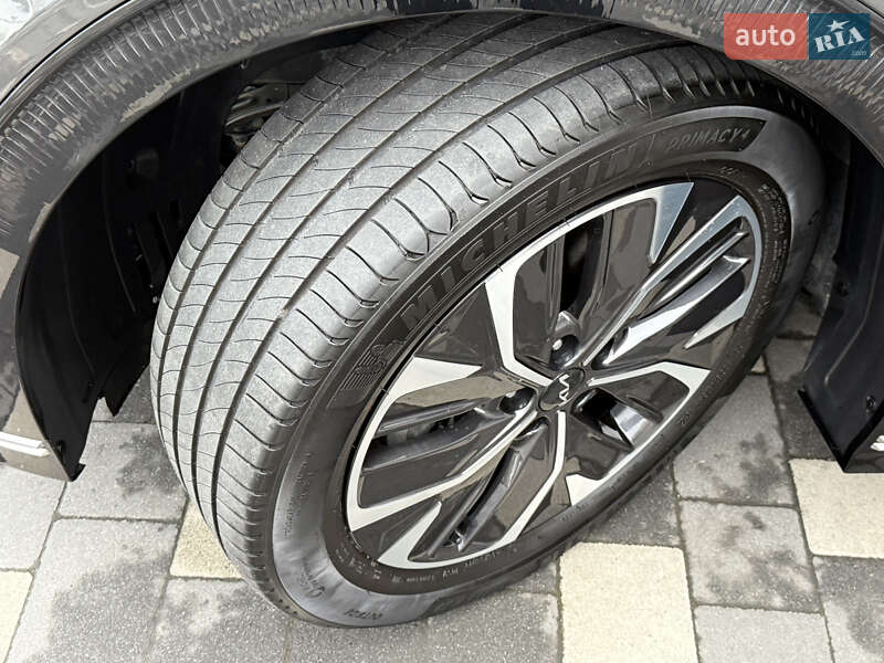 Внедорожник / Кроссовер Kia EV6 2023 в Львове фото 30 Внедорожник / Кроссовер Kia EV6 2023 в Львове