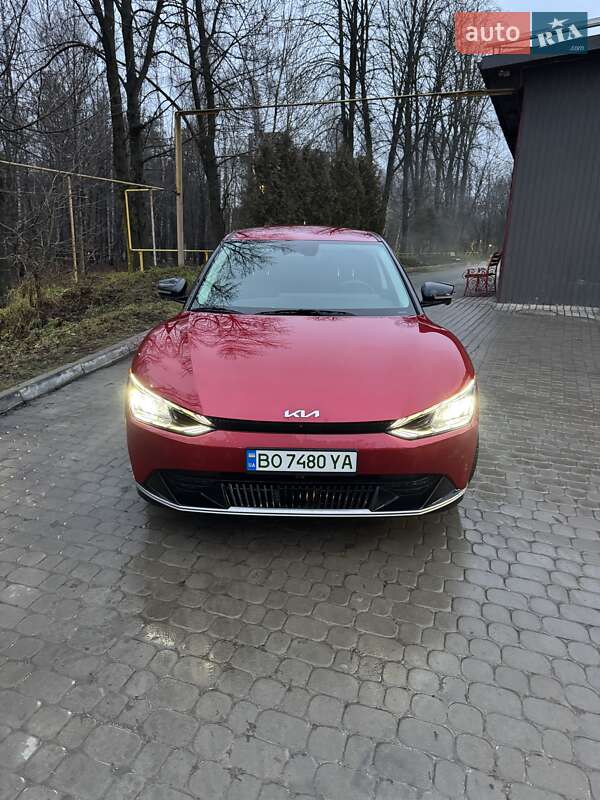 Внедорожник / Кроссовер Kia EV6 2023 в Тернополе фото Внедорожник / Кроссовер Kia EV6 2023 в Тернополе