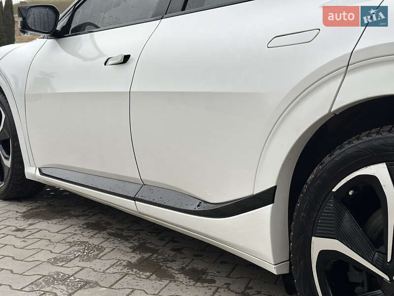 Внедорожник / Кроссовер Kia EV6 2023 в Волочиске