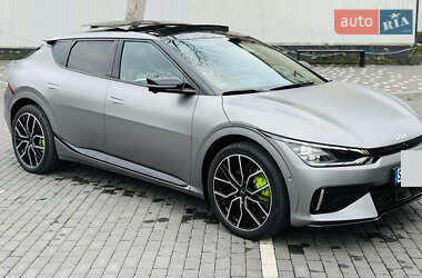 Позашляховик / Кросовер Kia EV6 2024 в Сваляві